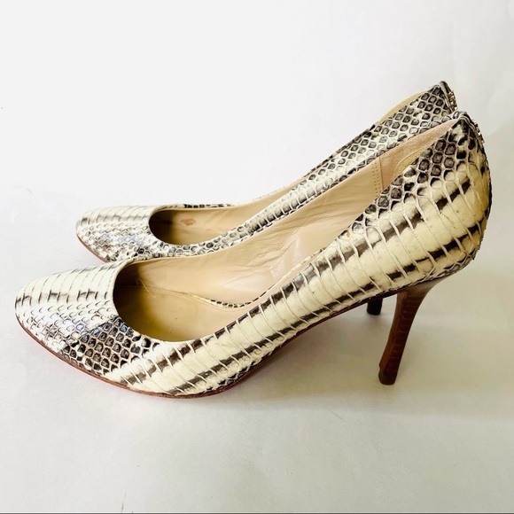 COACH Nala Snakeskin Heels Pumps Shoes 7 Creamy Ivory Beige - Picture 1 of 9